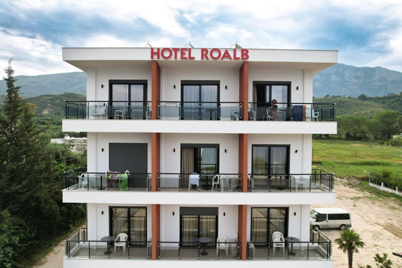 Hotel Roalb Radhime Bagian luar foto