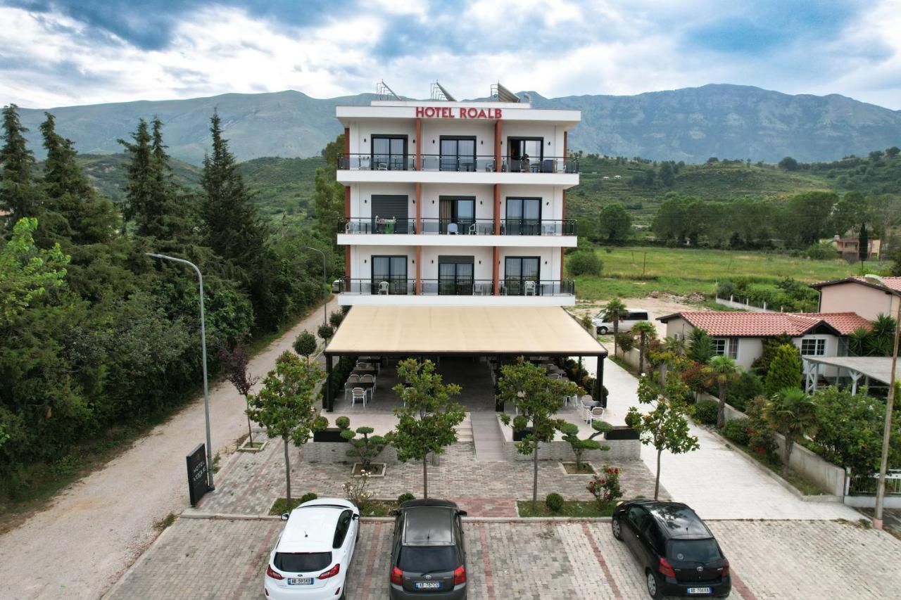 Hotel Roalb Radhime Bagian luar foto