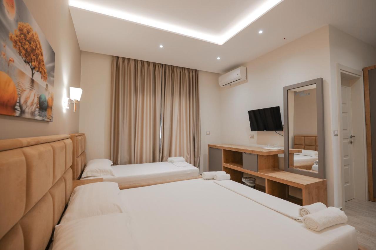 Hotel Roalb Radhime Bagian luar foto
