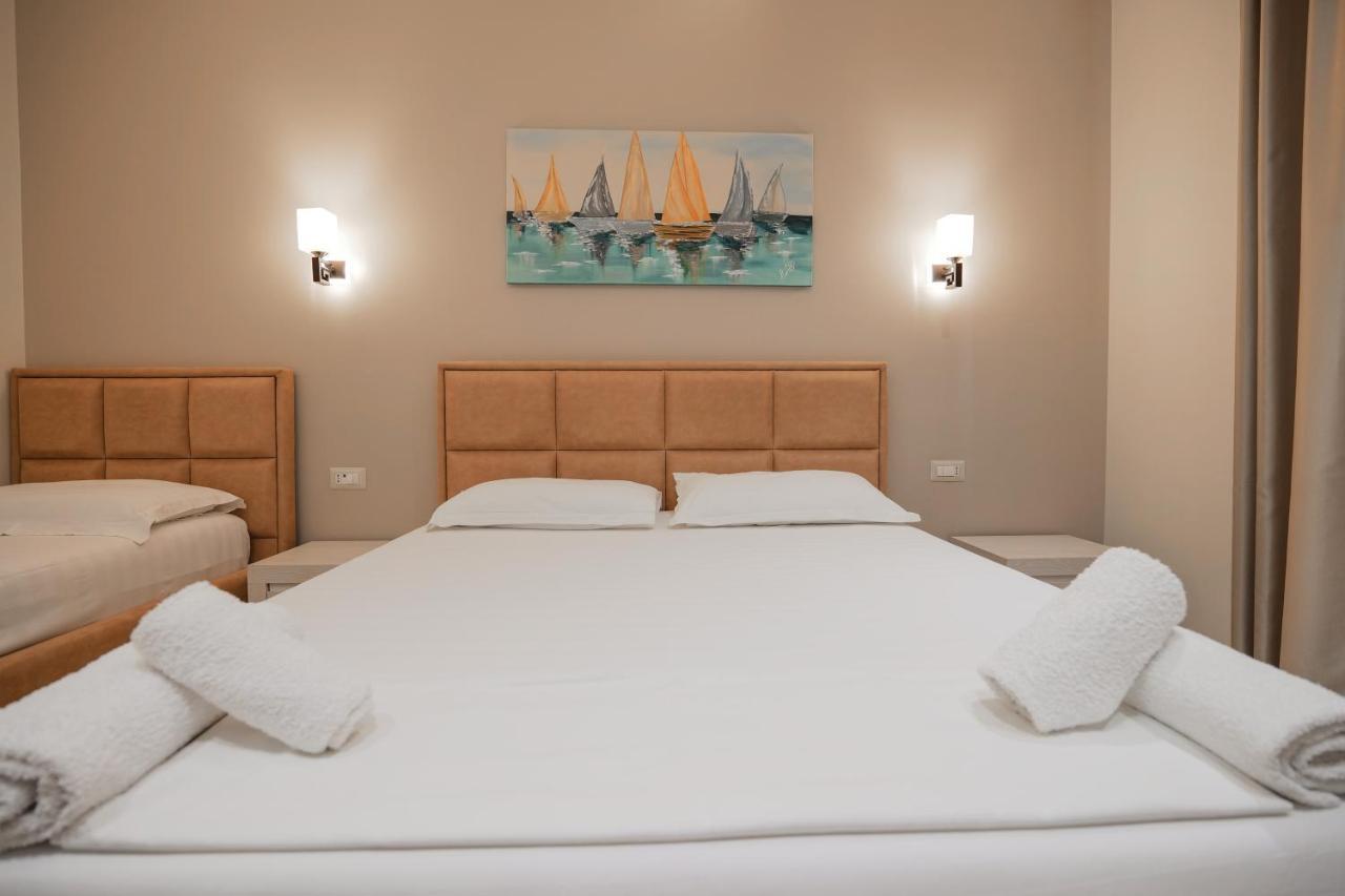 Hotel Roalb Radhime Bagian luar foto