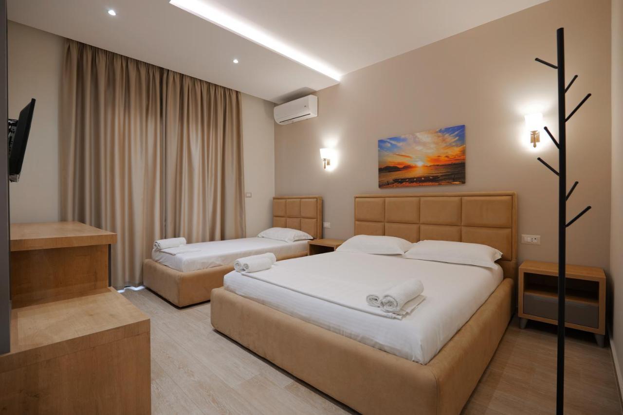 Hotel Roalb Radhime Bagian luar foto