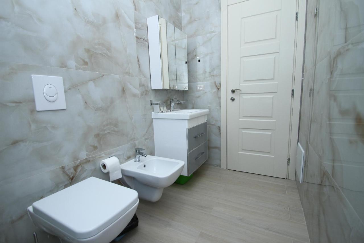 Hotel Roalb Radhime Bagian luar foto